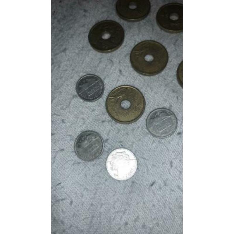 Lotje Spaanse 19 munten 25 pesetas