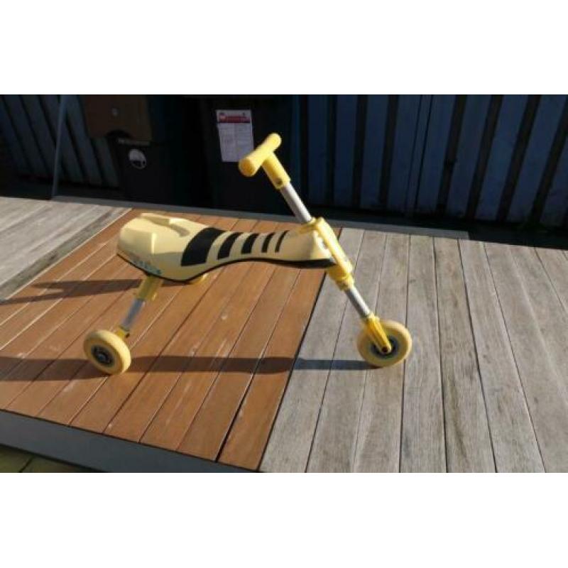 Mookie scuttle bumble opvouwbare loopfiets