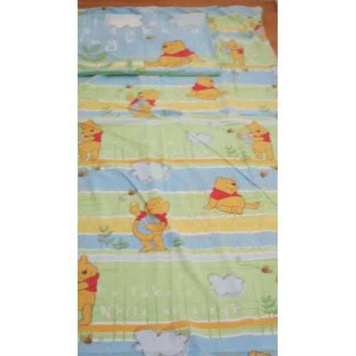 Winnie the Pooh dekbed overtrek met kussensloop, 135x200 cm.