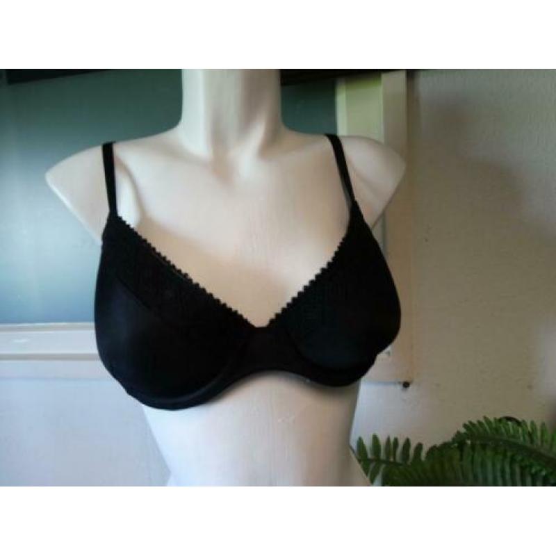 HEMA Dames BH Maat 80 B Zwart