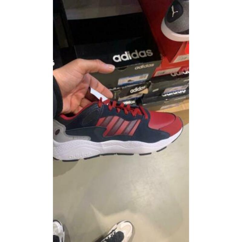 Partij Adidas puma schoenen diverse maten no tech 20 paar