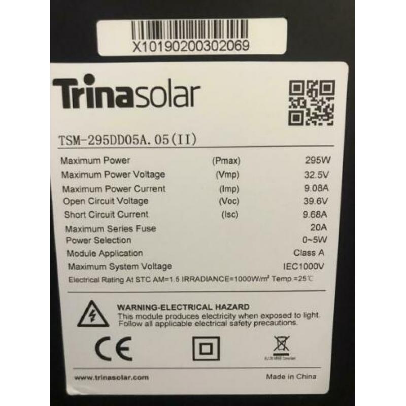 2nieuwe zonnepanelen 99-1.655 cm 295 wat per stuk