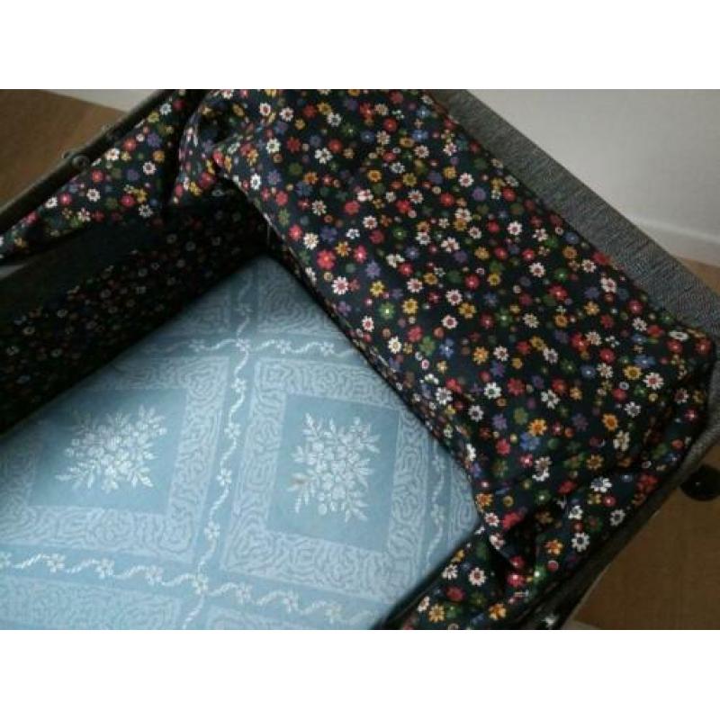 Kinderwagen uit de jaren 70