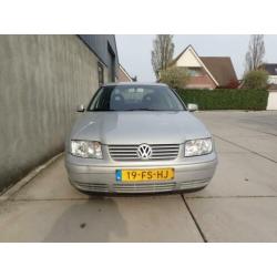 Volkswagen Bora 1.4-16V Trendline