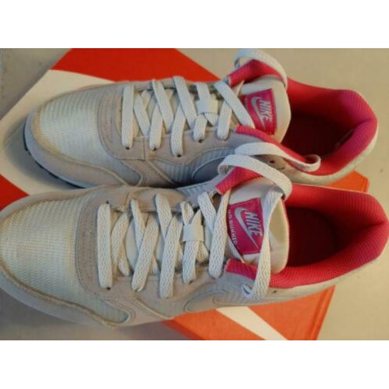 Nike sneakers roze-zilver maat 42,5 zgan
