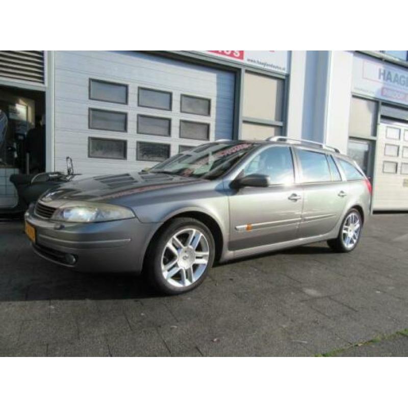Renault Laguna Grand Tour 2.0-16V Dynamique Xenon Navi