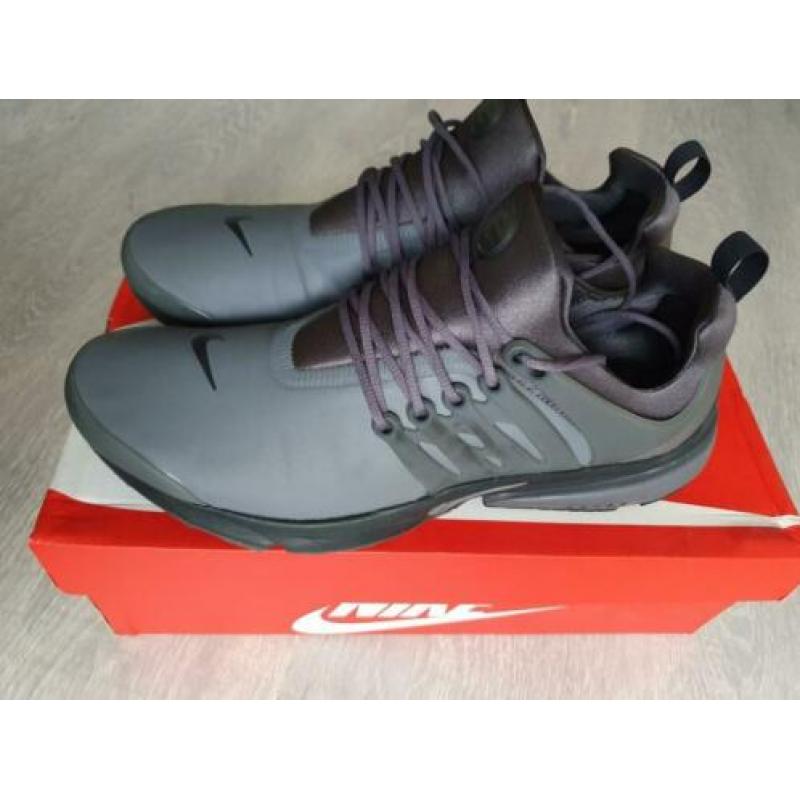 Nike air presto low utility - Dark grey maat 46