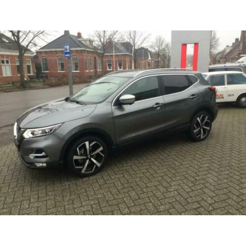 Nissan QASHQAI 1.3 DIG-T 140 Tekna Leer Bekleding Pano Dak D