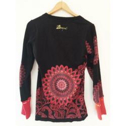 Desigual dames trui maat M rood/roze en zwart