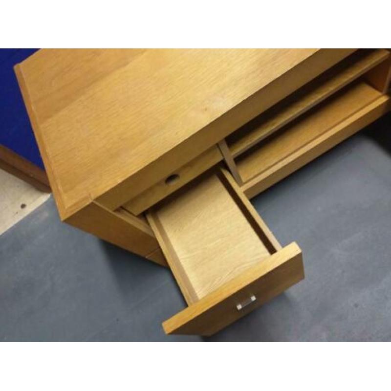 Massief eiken tv kast