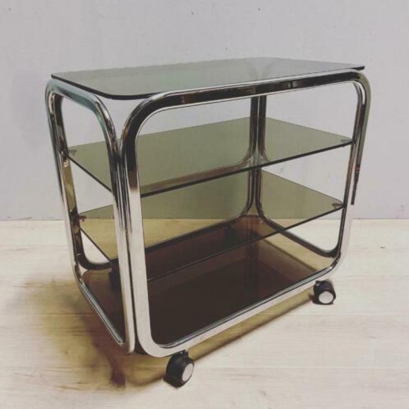 Jaren 70 80 vintage trolley chroom en rookglas