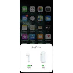 AirPods 2 with Wireless Charging Case