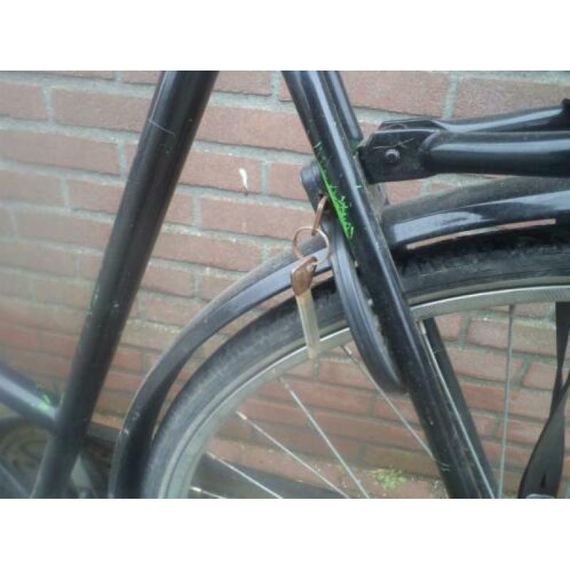 Zwarte omafiets 28 inch