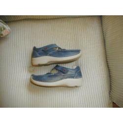 mooie dames WOLKY schoenen maat 37