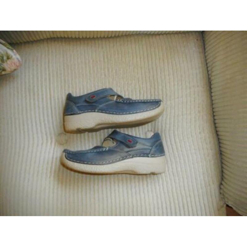 mooie dames WOLKY schoenen maat 37