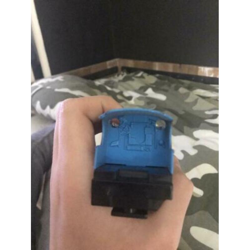 modeltrein in het blauw