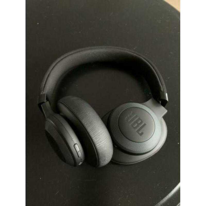 JBL E65BT NC incl. 2 jaar garantie (bon aanwezig)