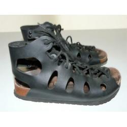 BIRCKENSTOCK....geweldige sandalen/ veterschoenen (maat 38)
