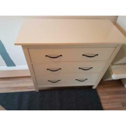 Ikea Hemnes ladenkast / commode