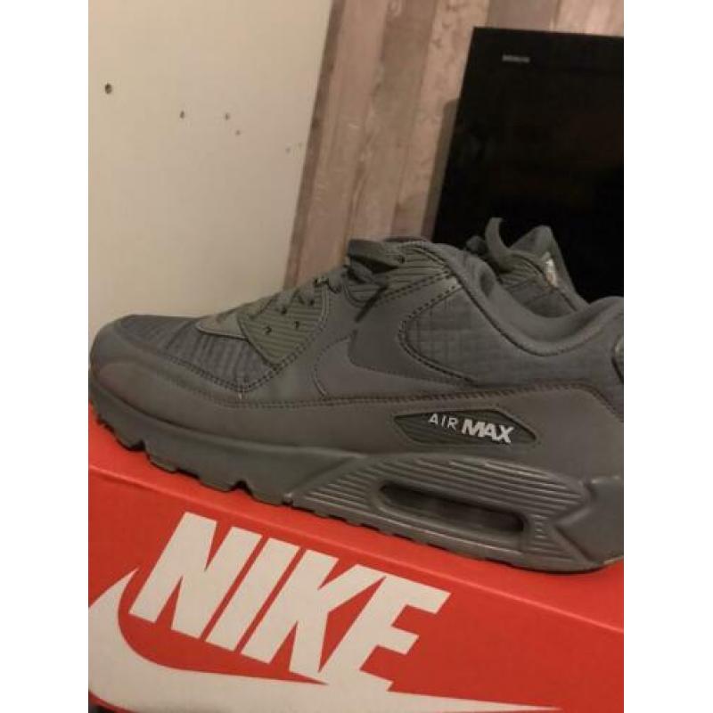 Nike air max 90 maat 44