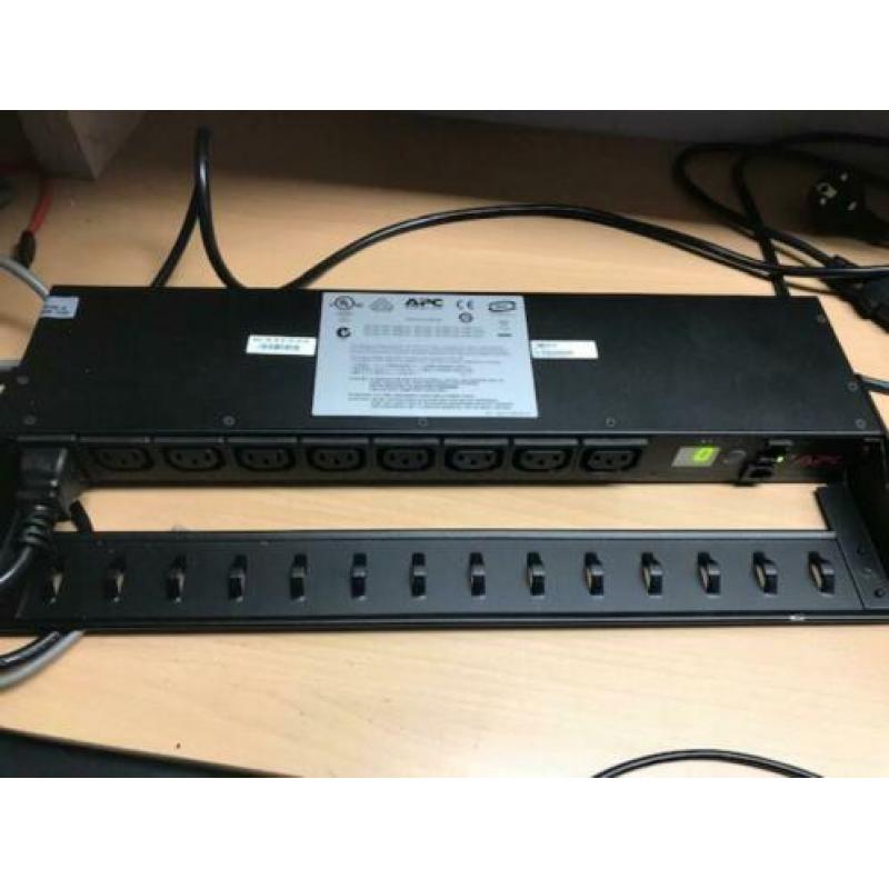 APC AP 7821 Metered Rack PDU 16 Amp