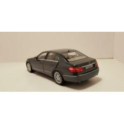 MiniChamps Mercedes-Benz E-klasse 2009 1:18
