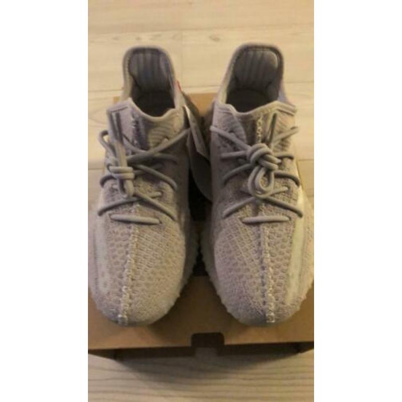 Yeezy boost 350 V2 maat 40