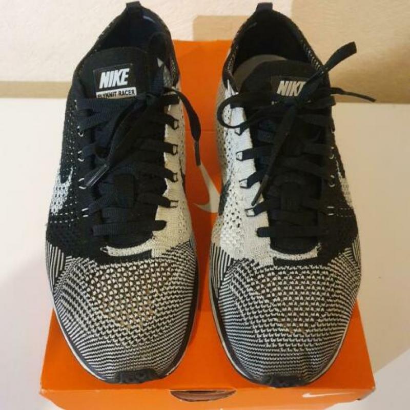 Nike Flyknit racer maat 42