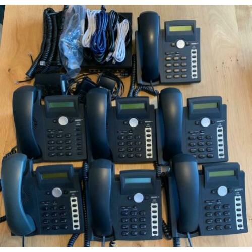 Set 7xSnom 300 VOIP+Draytek 8xPoE Gbit switch nette staat