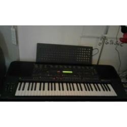 yamaha psr 6700 & 12 diskettes