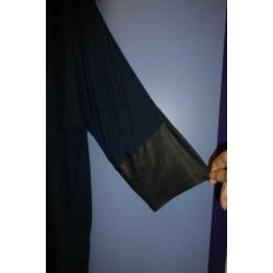 Poools blauw shirt 3/4 mw + printje+knoopjes achter 46 32399