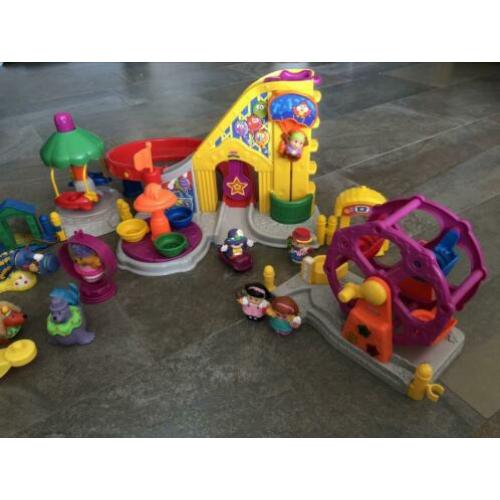 Little people kermis en circusdieren