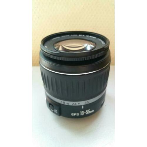 Canon Zoom Lens EF-S 18-55mm 1:3.5-5.6 II