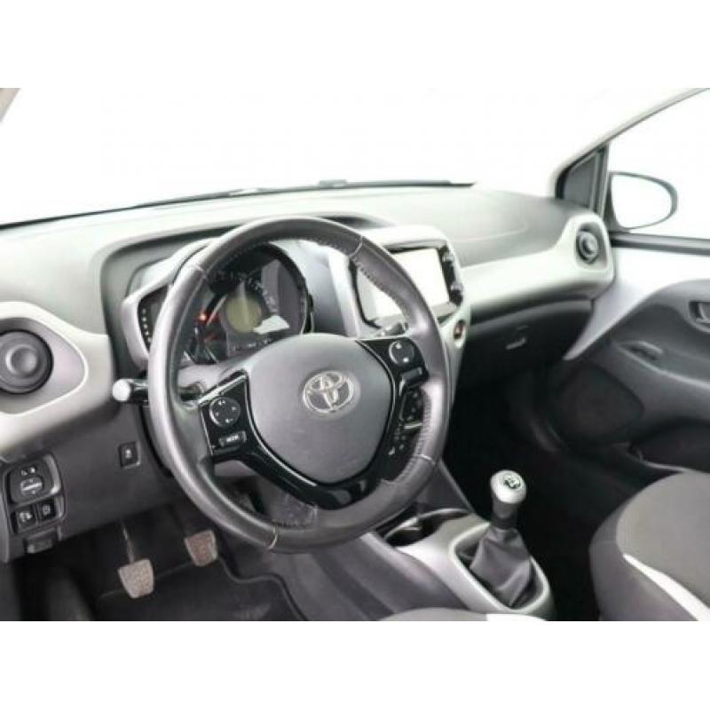 Toyota Aygo 1.0 VVT-i x-play I Airco I Camera I 5 deurs I Zu