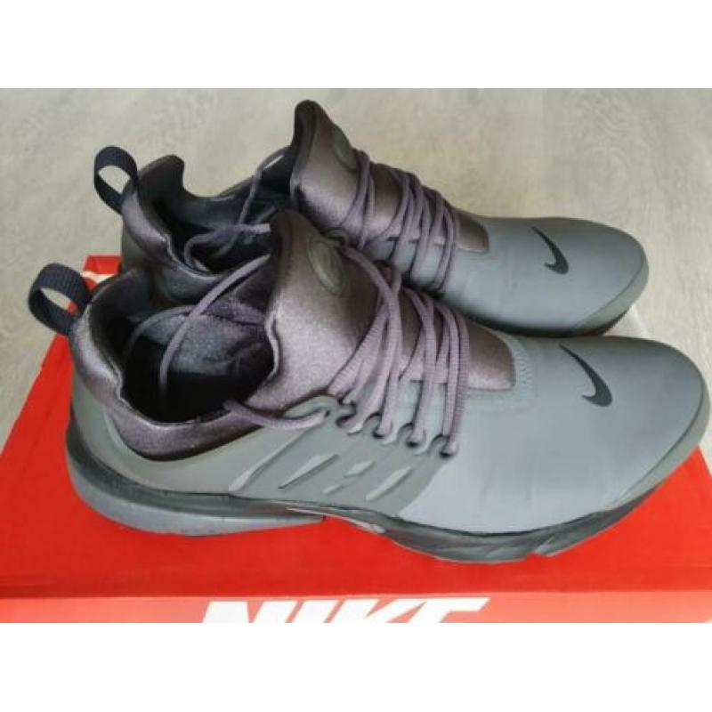 Nike air presto low utility - Dark grey maat 46
