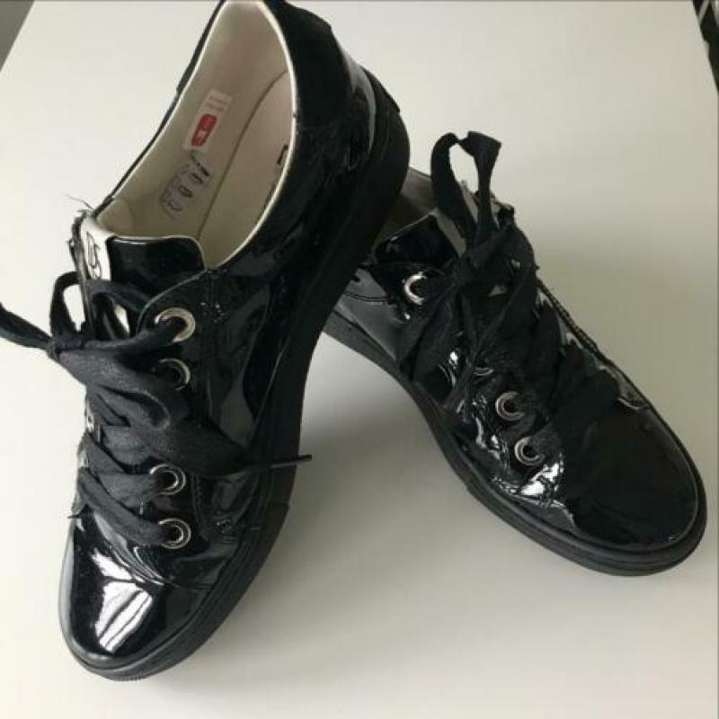 DL SPORT sneakers maat 38 zwart lak in nieuwstaat