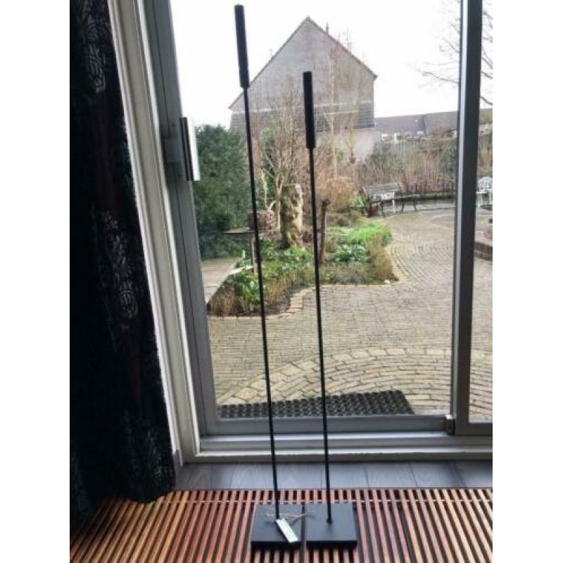 Stoere lange vloer kandelaar