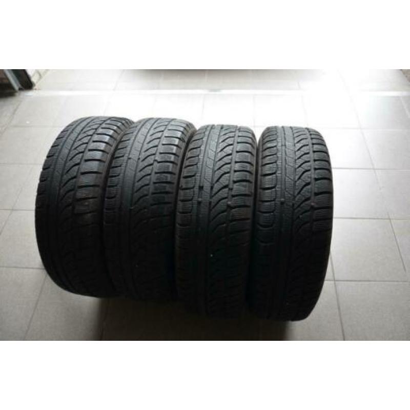 15 inch aluminium velgen met winterbanden