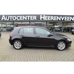 Volkswagen Golf 1.0 TSI Business Edition Connected 50 procen