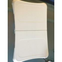 Wii balanceboard met tas en spel Wii fit plus