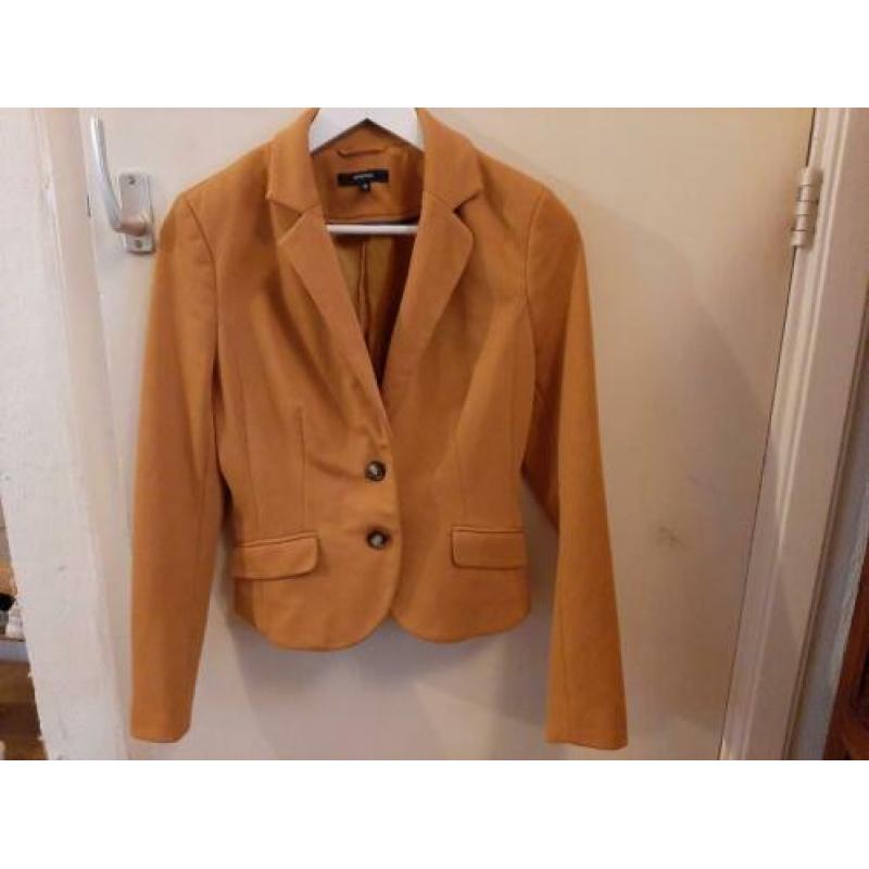 Maat 36 oker gele blazer