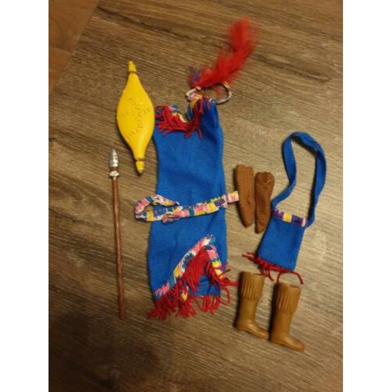 Barbie - 7 complete kledingsetjes incl. Schoentjes