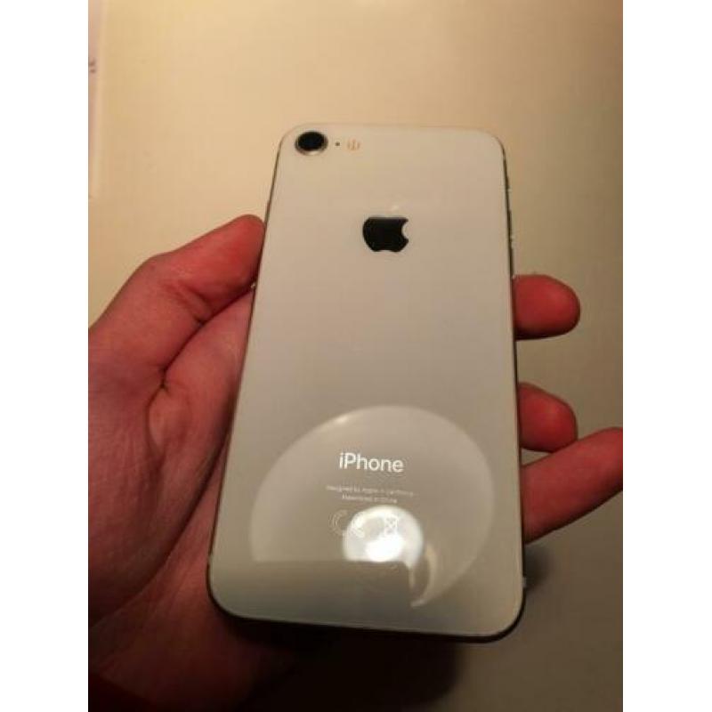 Apple iPhone 8 64GB Silver