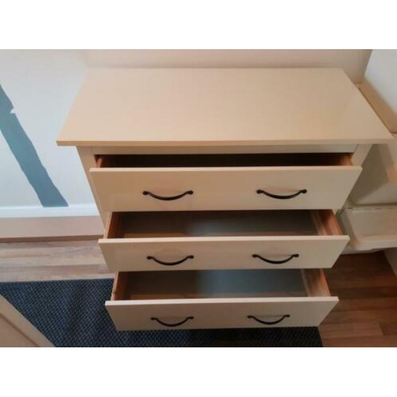 Ikea Hemnes ladenkast / commode