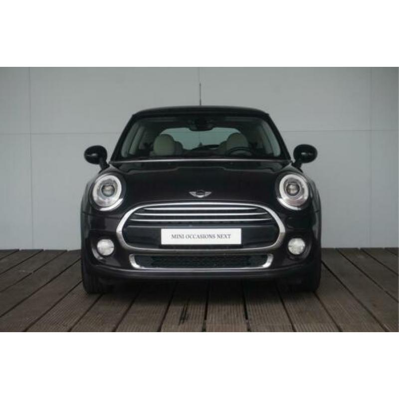 MINI 3-deurs Cooper First Born Edition (bj 2014)