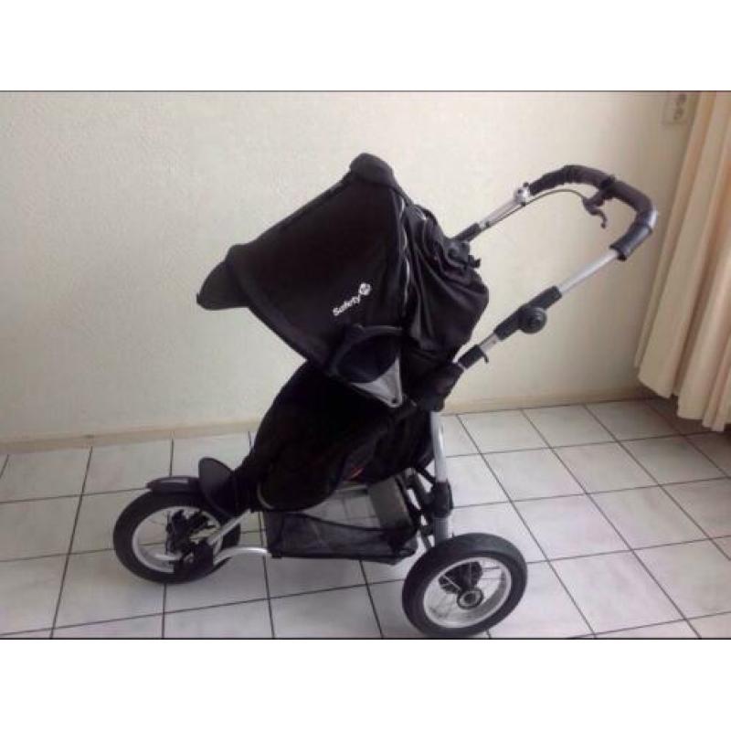 Kinderwagen zwart
