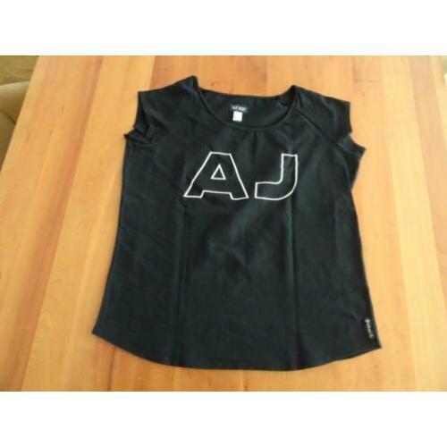 ARMANI zwart shirt met de tekst AJ