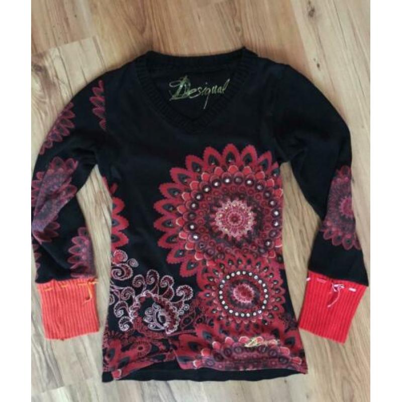 Desigual dames trui maat M rood/roze en zwart