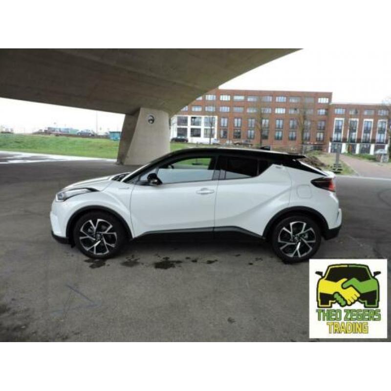 Toyota C-HR 1.8 Hybrid Bi-Tone Plus *Meest luxe uitvoering *