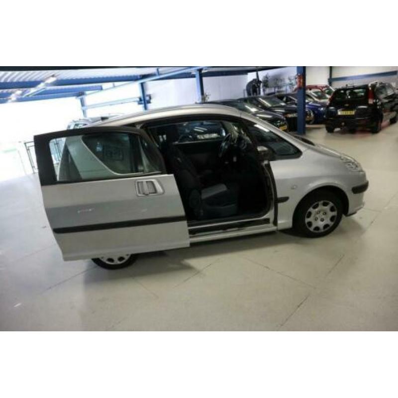 Peugeot 1007 1.4 Urban 55.000KM NAP AANTOONBAAR ! ! !